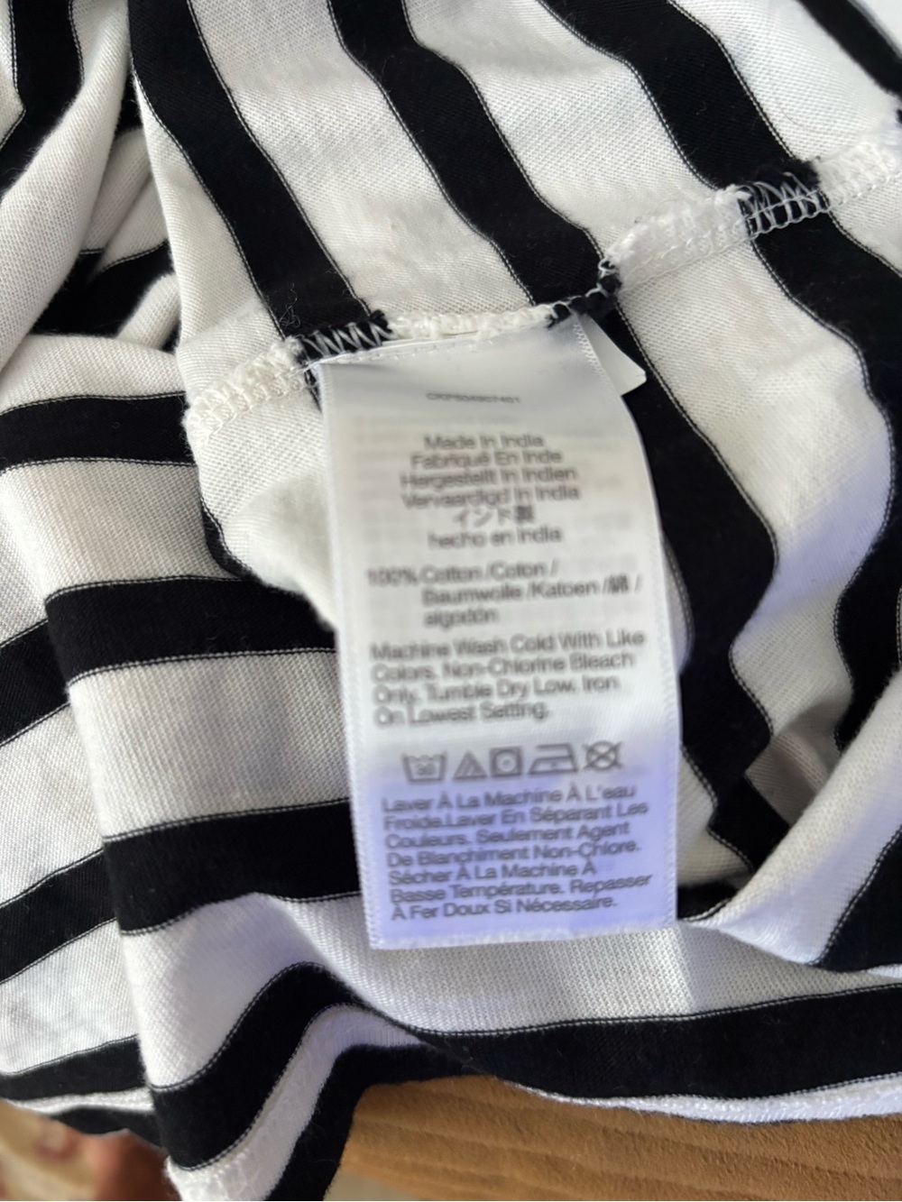 Madewell Black and White Striped Crewneck Tee - Picture 4 of 4